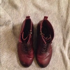 patricia nash sicily boots merlot